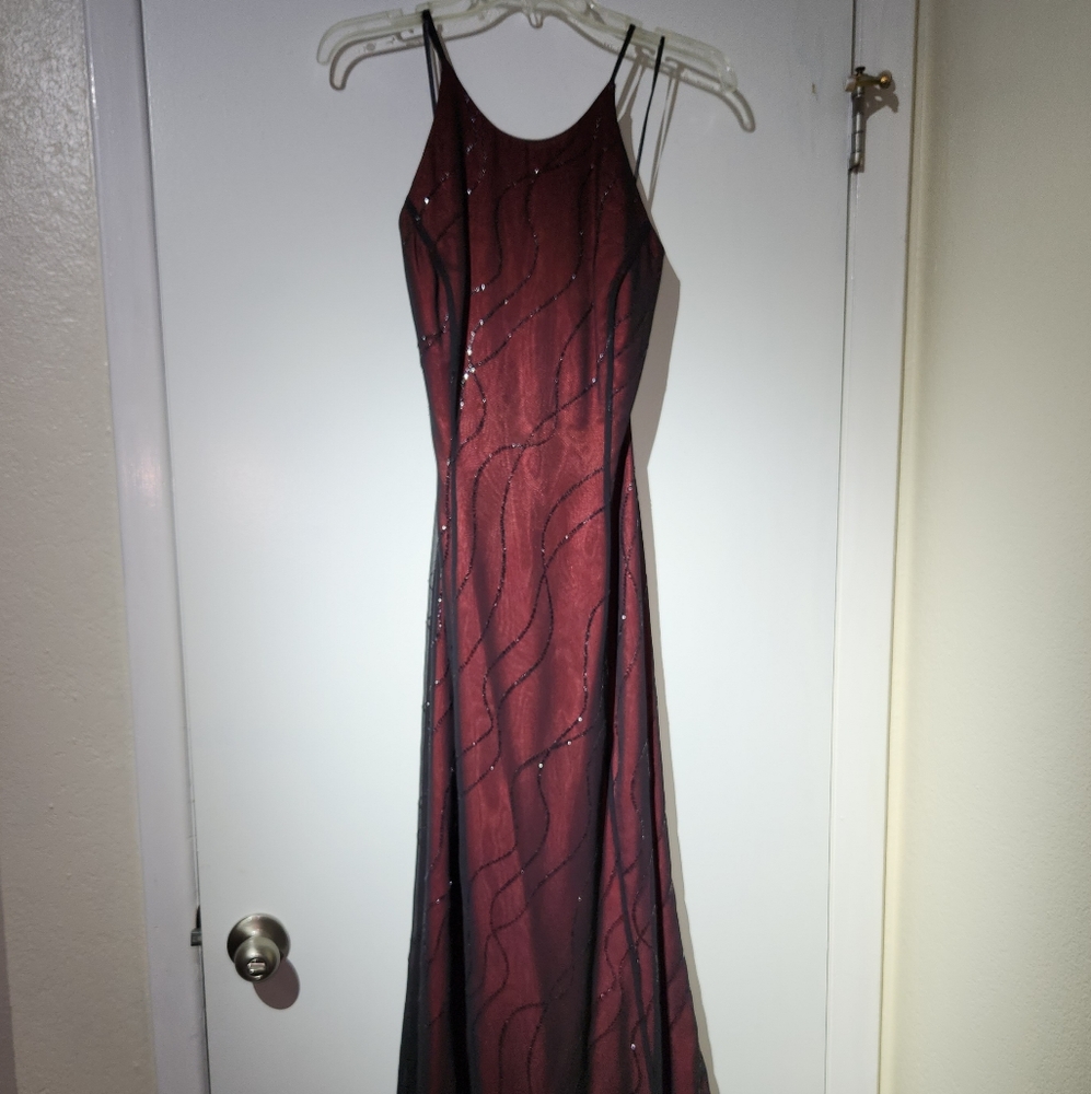 Reggio slinky beaded overlay halter dress...maroon
